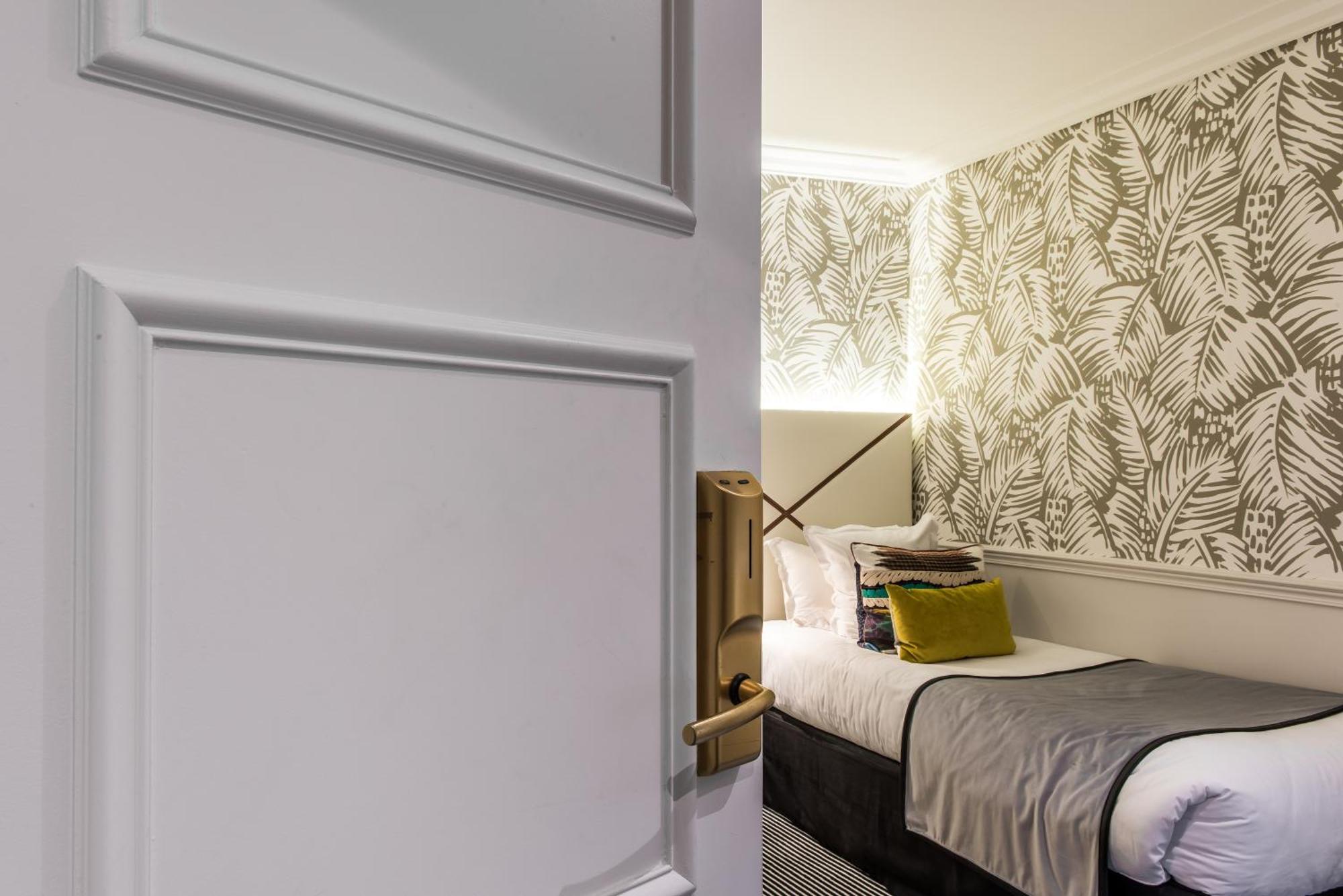 Classic Single Room